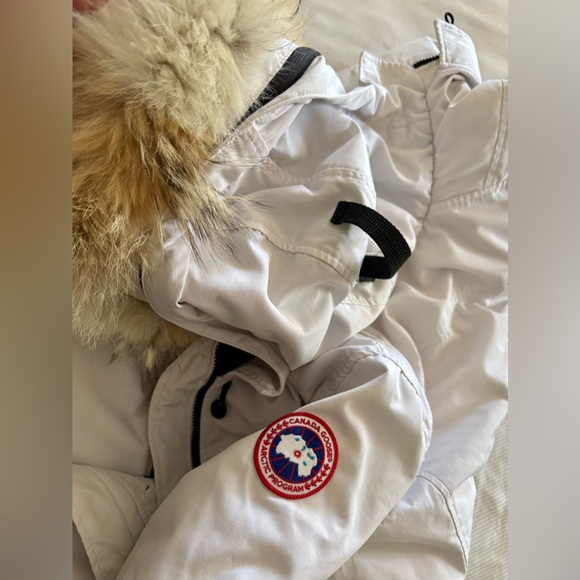 Canada Goose Kensington parka - Picture 7 of 16